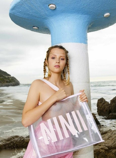 big dildo onlyfans pretty image