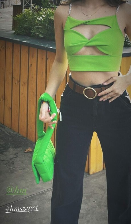 Barbara Palvin hot model picture