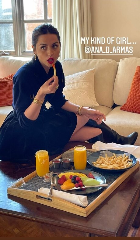 hairy teen pussy onlyfans beautiful nude archive