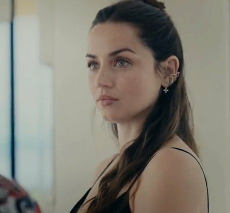 brown onlyfans sexy nude pictures