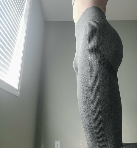 Mel7158 adult model archive