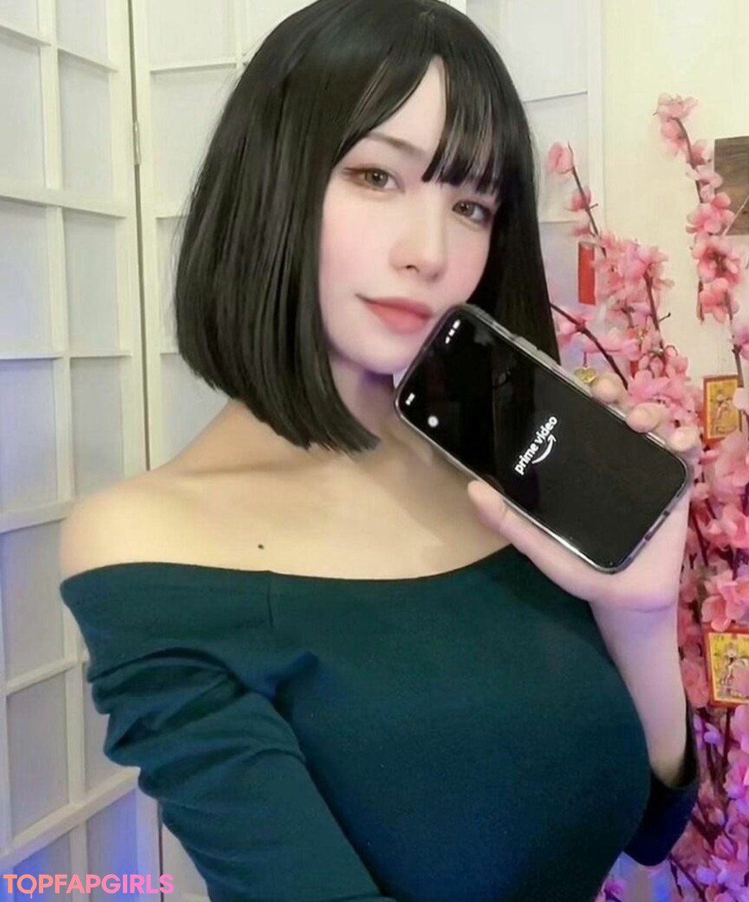 Lolaaasaur pornstar erotic images