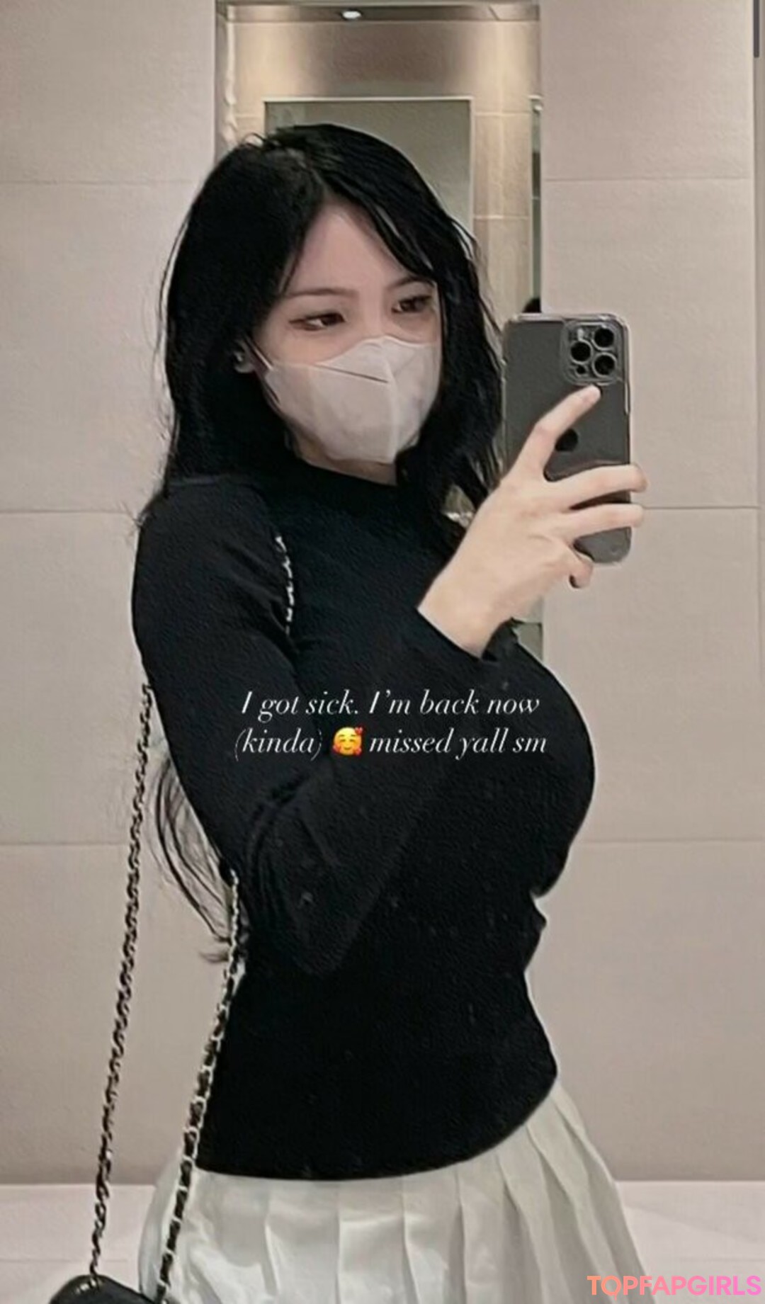 Lolaaasaur pornstar adult image