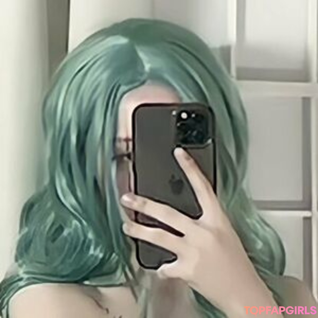 Lolaaasaur pretty pornstar img