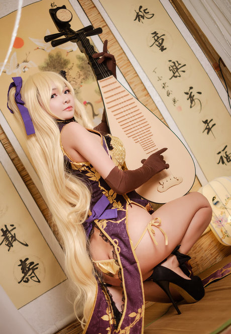 MiMi Chan sexy star gallery