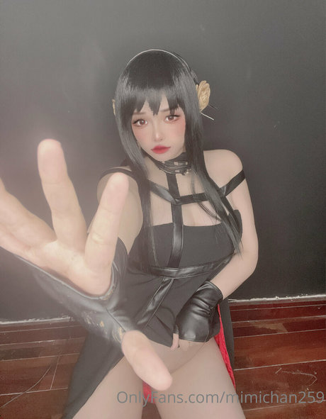 MiMi Chan model high quality gallery