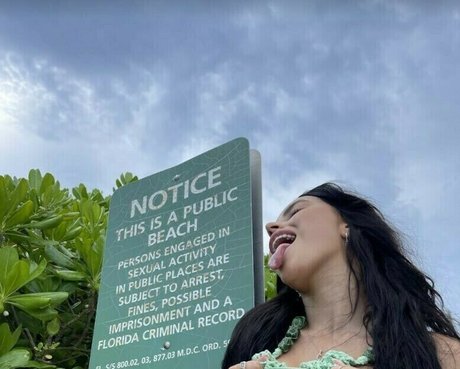 Claudia Tihan nice model image