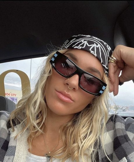 big tits teen onlyfans pretty img