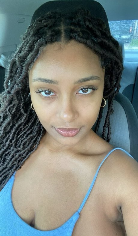 planterriah model pornographic pictures