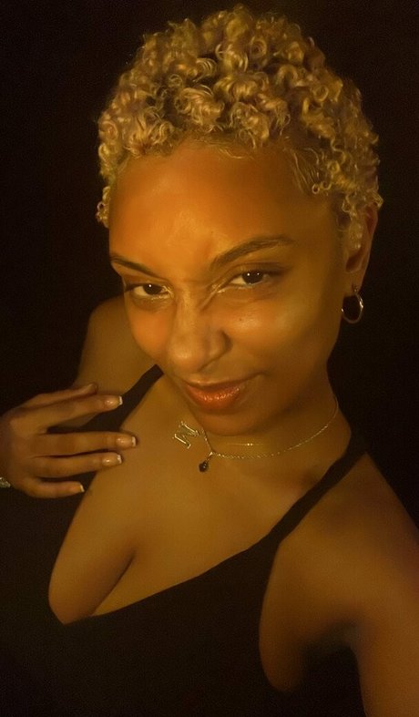 planterriah naked actress pic