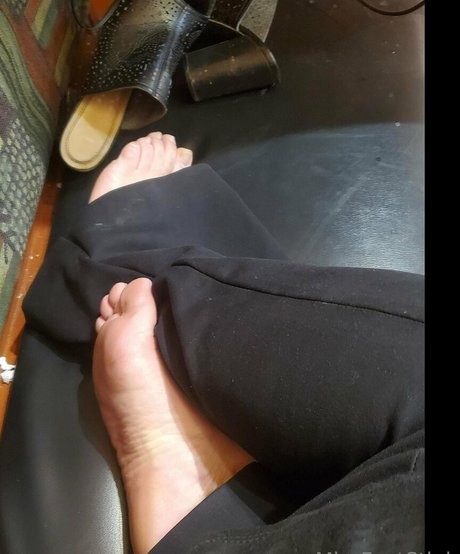 missfeetstink model nice images