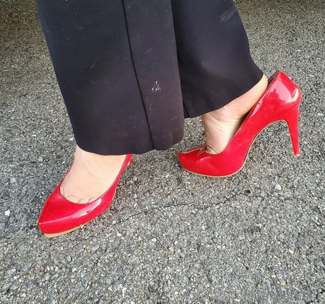 missfeetstink naked actress image