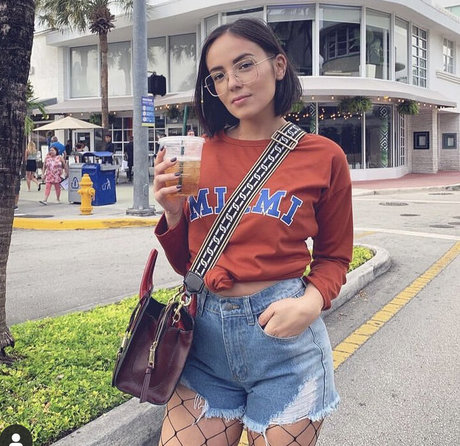 Agathe Auproux free actress picture