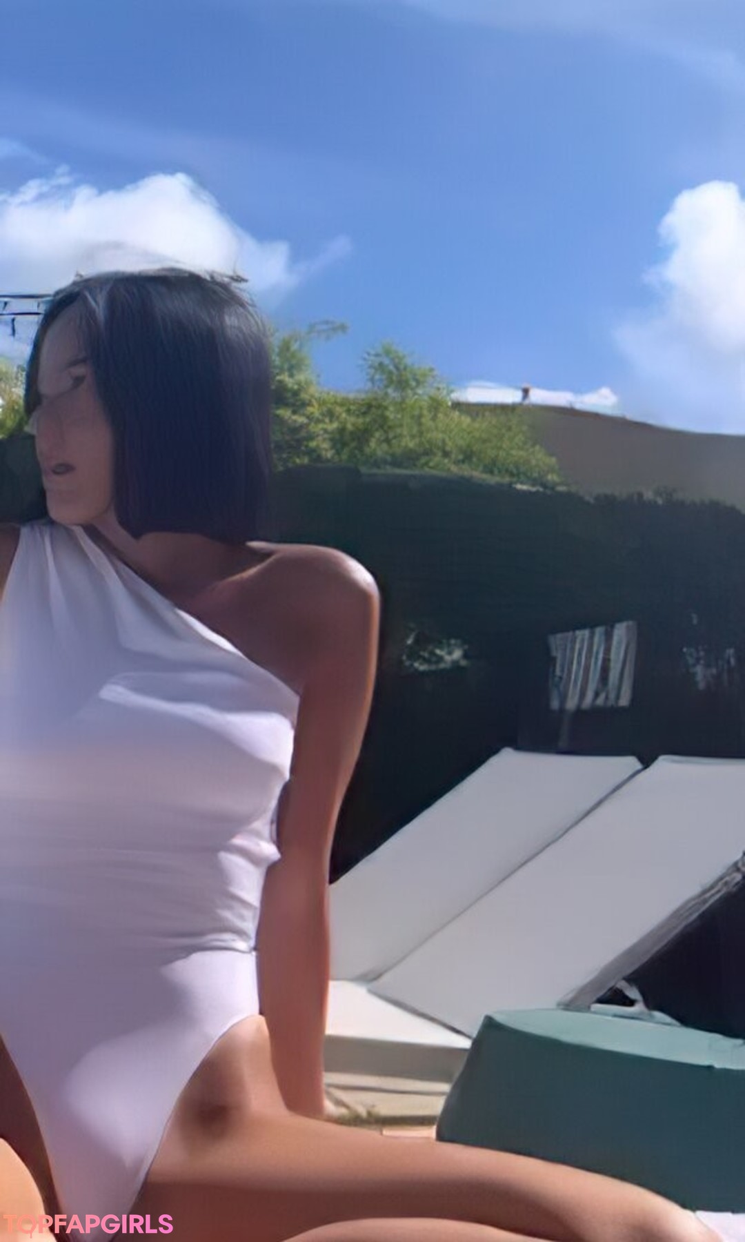 Agathe Auproux pornstar sexy pictures