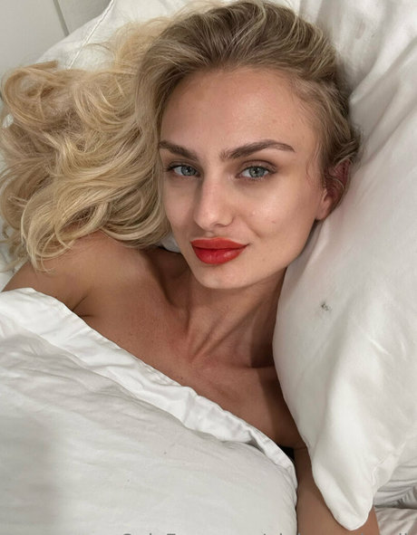 gigixgossiptalk star art image