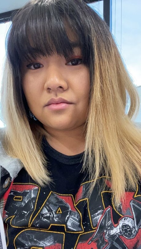 toetalwreck model art photos