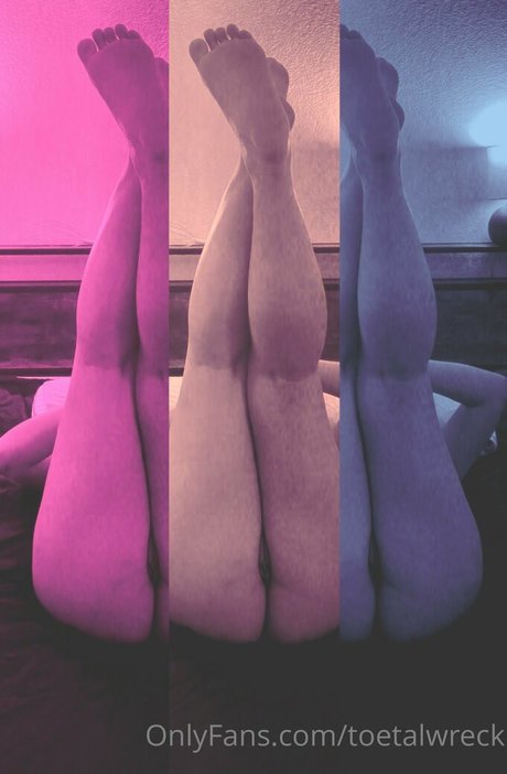 toetalwreck hot pornstar picture