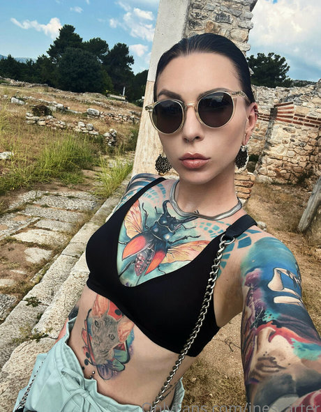 inkedines high quality model pics