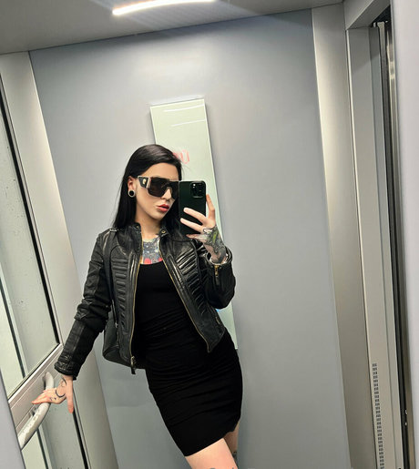 inkedines star naked galleries