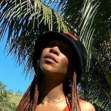 Karol Conka high quality actress pic