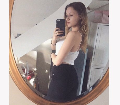 elina twich pretty model images