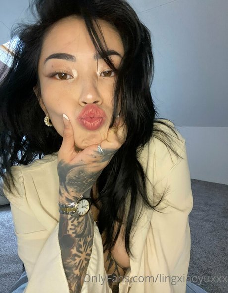 reallingxiaoyuuu star top picture