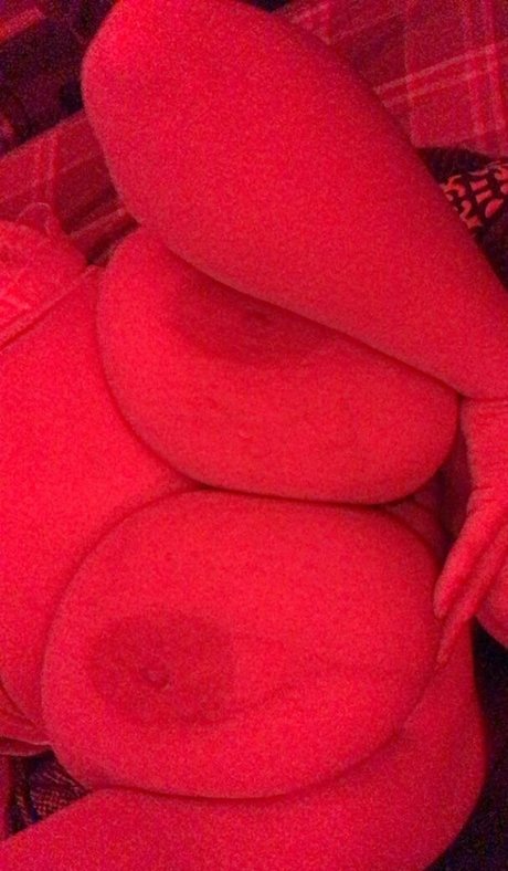 Rytriss erotic model pic