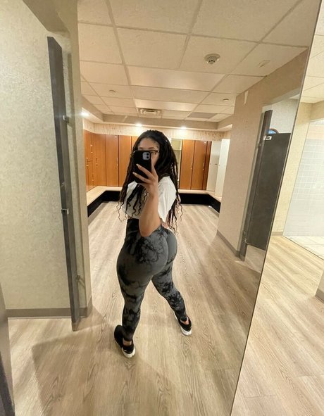 safiyaswrld best model archive