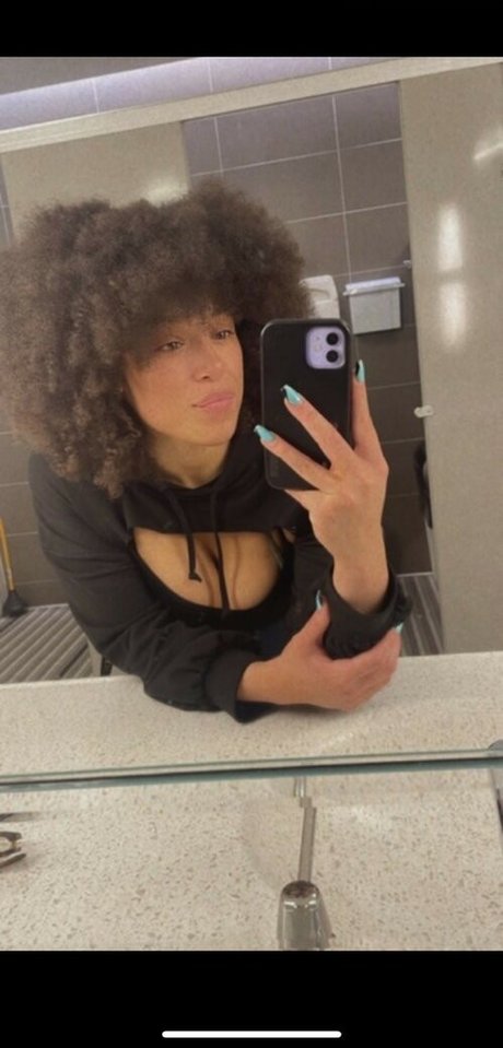 safiyaswrld nudes actress galleries