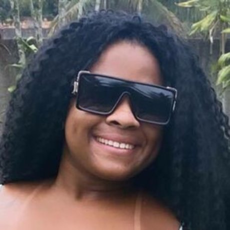 Thays tana model nude images