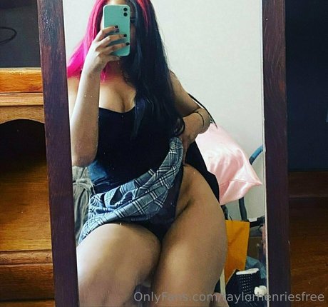 taylorhenriesfree pornstar nudes img