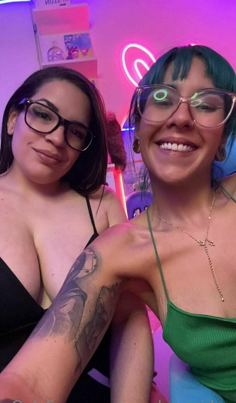 wendysuicideg star nice photo