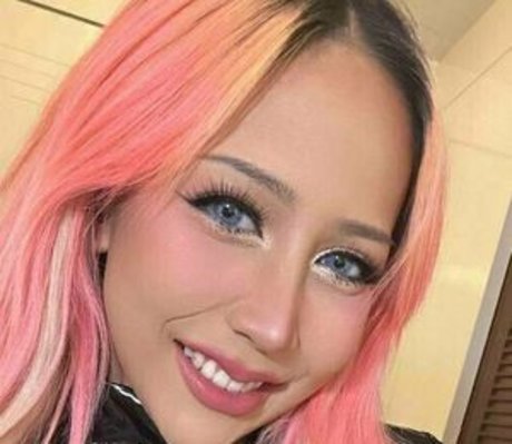 mycheriberryofficial pornstar top image