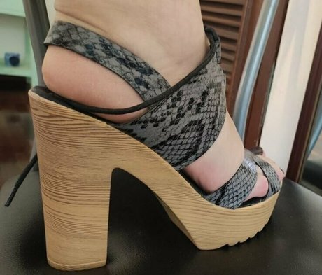 bellabellisim13 porn actress image