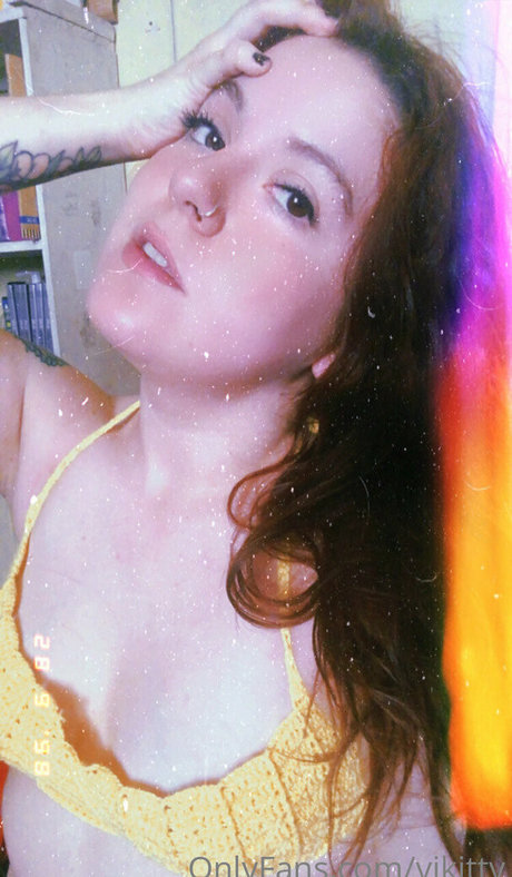 vikitty nice actress picture