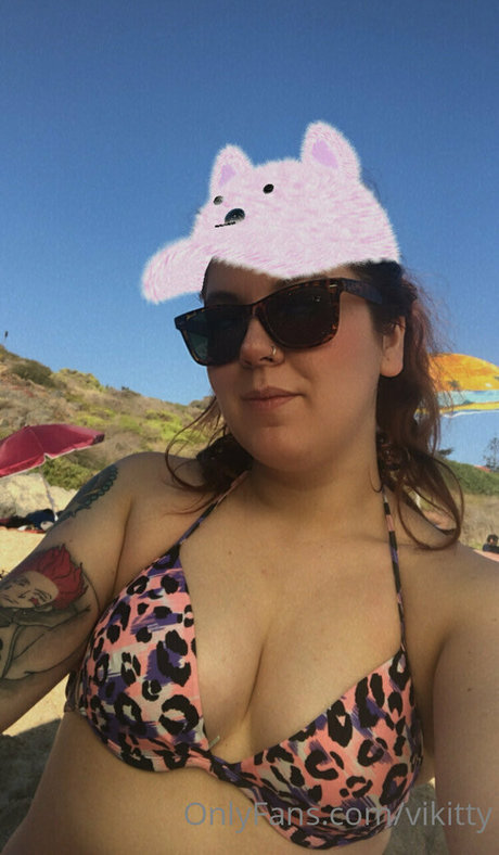 vikitty xxx star image