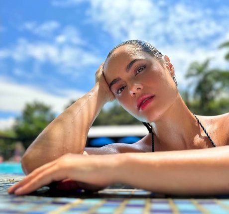 Ana Lucia Dominguez Quick photo