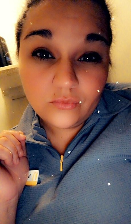 begformolly perfect model pic