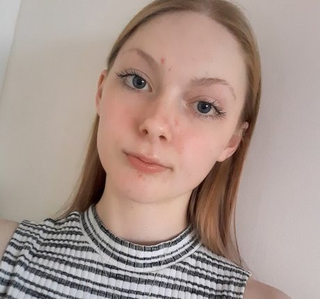 Crystalanne902 model perfect picture