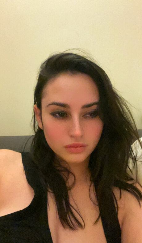 emmafkfree model adult archive