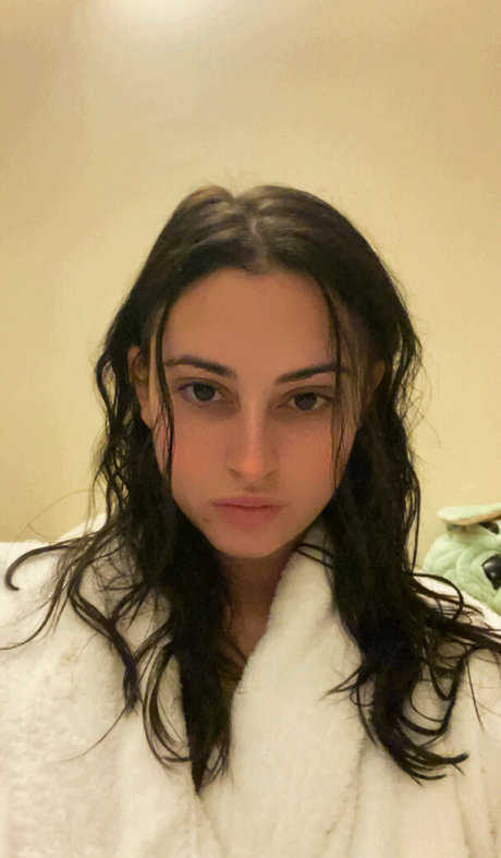 emmafkfree model pretty pics