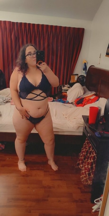 iris nikole adult star img