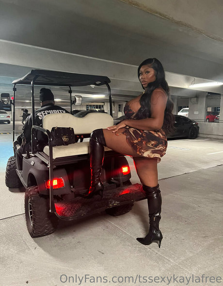 tssexykaylafree hot model picture