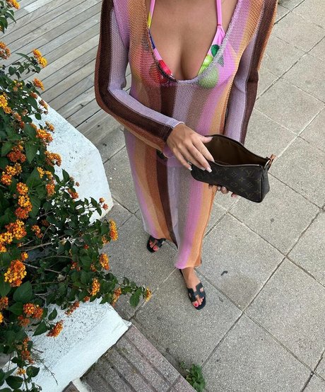 Morgan B sexy actress photo