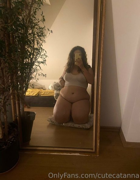 cutecatanna model xxx image