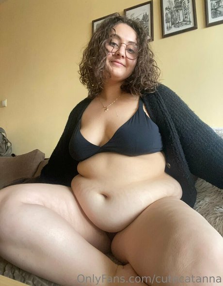 cutecatanna star naked images