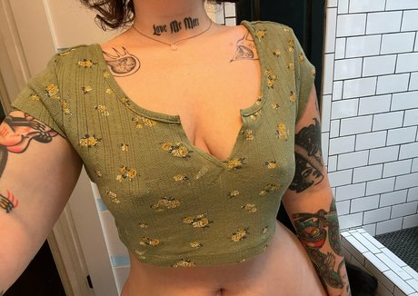 Therealegg2025 model sexy gallery