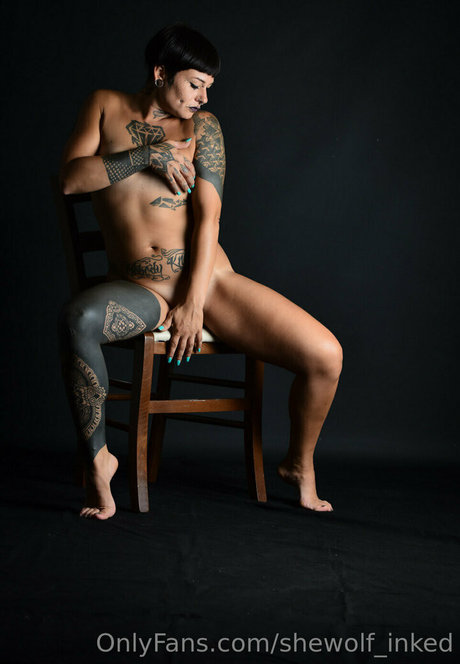 shewolf inked pornstar xxx pic