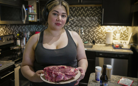 couchqueenie nudes star gallery