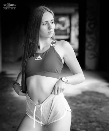 ich tina top model photos